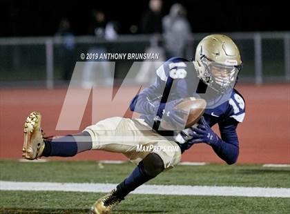 Thumbnail 2 in Elk Grove vs. Whitney (CIF SJS D2 Final) photogallery.