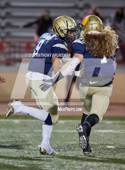Thumbnail 2 in Elk Grove vs. Whitney (CIF SJS D2 Final) photogallery.