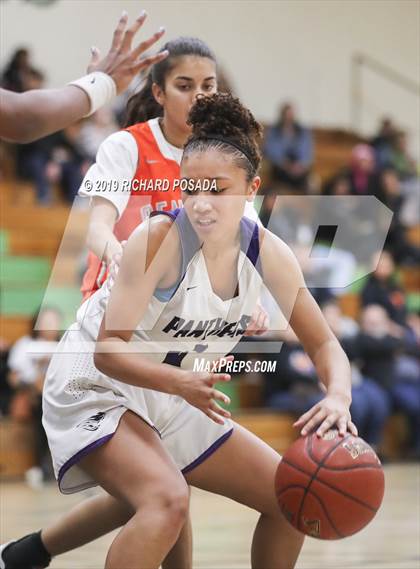 Thumbnail 1 in Washington Union vs. Central (H.I.T Hoover High School) photogallery.