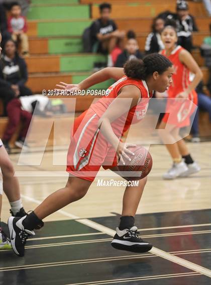 Thumbnail 3 in Washington Union vs. Central (H.I.T Hoover High School) photogallery.