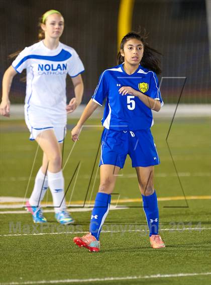 Thumbnail 1 in Boswell vs Nolan Catholic (EMSISD X-Town Shootout) photogallery.