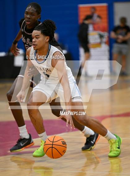Thumbnail 3 in North Tampa Christian Academy vs Lake Worth (Sun Bash Tampa) photogallery.