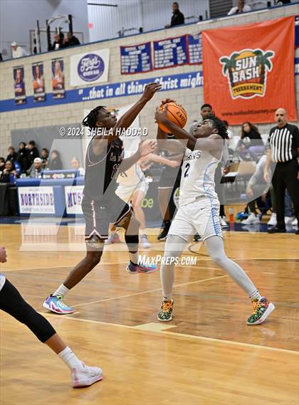 Thumbnail 3 in North Tampa Christian Academy vs Lake Worth (Sun Bash Tampa) photogallery.