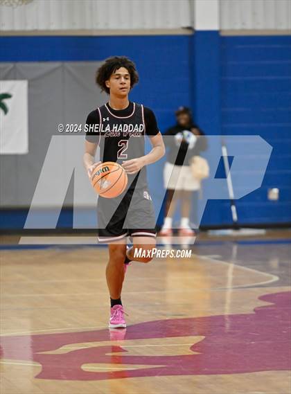 Thumbnail 3 in North Tampa Christian Academy vs Lake Worth (Sun Bash Tampa) photogallery.