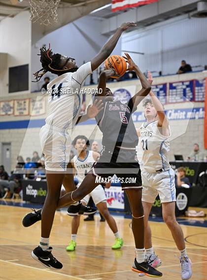 Thumbnail 2 in North Tampa Christian Academy vs Lake Worth (Sun Bash Tampa) photogallery.