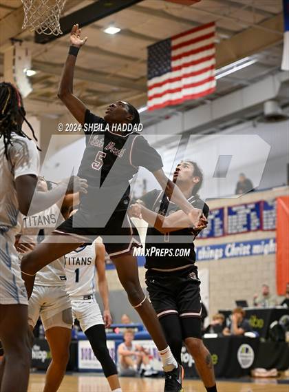 Thumbnail 3 in North Tampa Christian Academy vs Lake Worth (Sun Bash Tampa) photogallery.