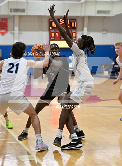 Thumbnail 2 in North Tampa Christian Academy vs Lake Worth (Sun Bash Tampa) photogallery.