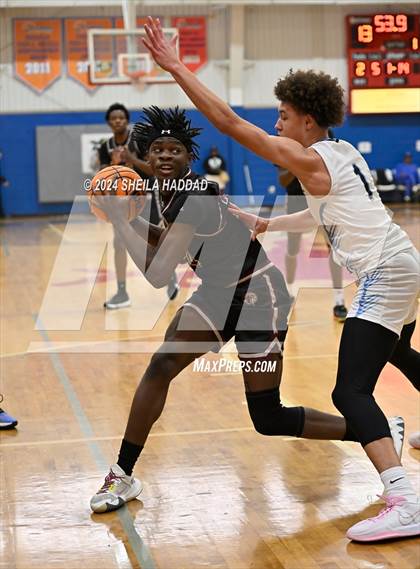 Thumbnail 3 in North Tampa Christian Academy vs Lake Worth (Sun Bash Tampa) photogallery.