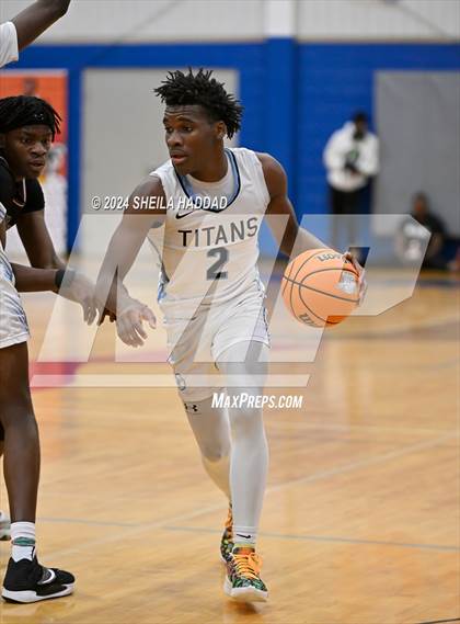 Thumbnail 3 in North Tampa Christian Academy vs Lake Worth (Sun Bash Tampa) photogallery.