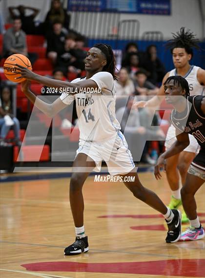 Thumbnail 3 in North Tampa Christian Academy vs Lake Worth (Sun Bash Tampa) photogallery.