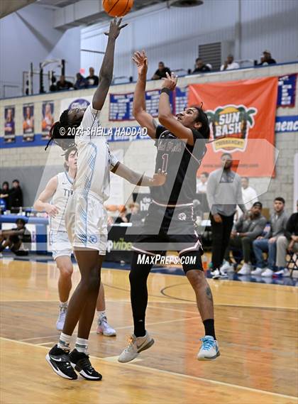 Thumbnail 1 in North Tampa Christian Academy vs Lake Worth (Sun Bash Tampa) photogallery.