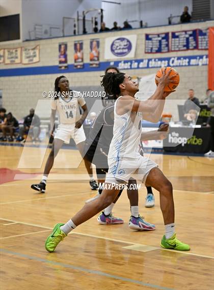 Thumbnail 3 in North Tampa Christian Academy vs Lake Worth (Sun Bash Tampa) photogallery.