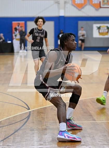 Thumbnail 2 in North Tampa Christian Academy vs Lake Worth (Sun Bash Tampa) photogallery.