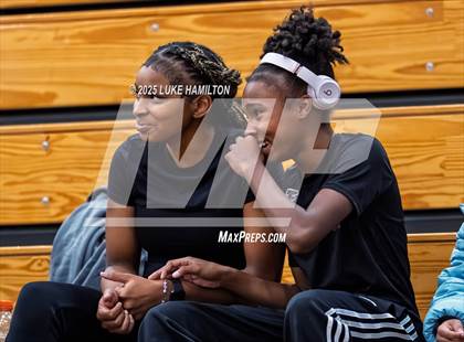 Thumbnail 1 in Discovery @ Chamblee photogallery.