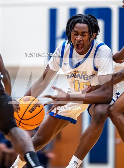 Thumbnail 3 in Discovery @ Chamblee photogallery.