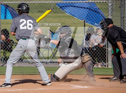 Thumbnail 1 in Warren @ Monrovia photogallery.