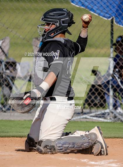 Thumbnail 1 in Warren @ Monrovia photogallery.