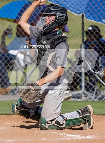Thumbnail 1 in Warren @ Monrovia photogallery.