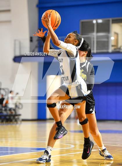 Thumbnail 2 in Academy of Central Florida v Jordan Christian Prep (IMG Ascender Classic) photogallery.