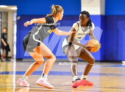 Thumbnail 3 in Academy of Central Florida v Jordan Christian Prep (IMG Ascender Classic) photogallery.