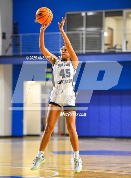 Thumbnail 3 in Academy of Central Florida v Jordan Christian Prep (IMG Ascender Classic) photogallery.