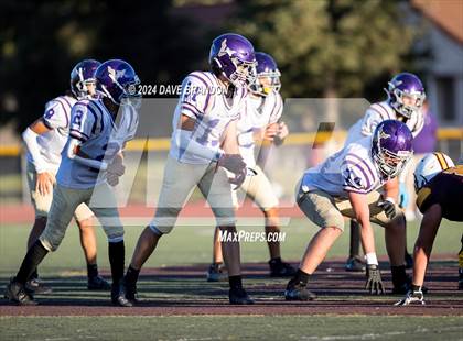 Thumbnail 1 in Valencia @ Simi Valley photogallery.