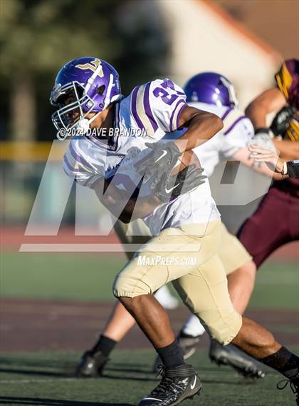 Thumbnail 1 in Valencia @ Simi Valley photogallery.
