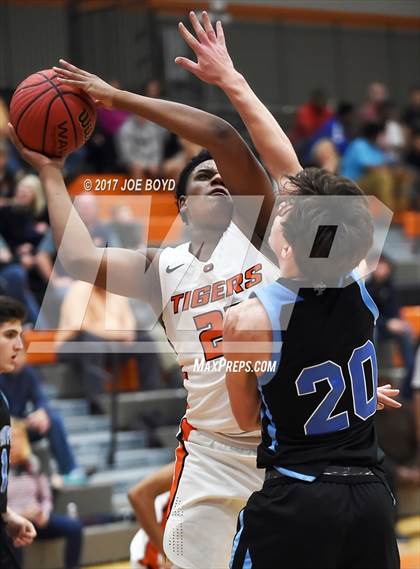 Thumbnail 3 in Spain Park @ Grissom photogallery.