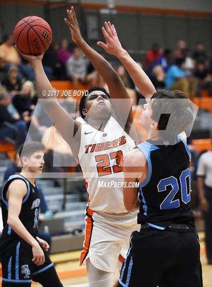 Thumbnail 1 in Spain Park @ Grissom photogallery.