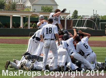 Thumbnail 2 in Carroll vs. Flower Mound (UIL 5A Regional Semifinal Playoff) photogallery.
