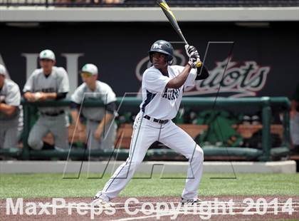 Thumbnail 3 in Carroll vs. Flower Mound (UIL 5A Regional Semifinal Playoff) photogallery.