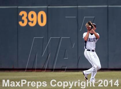 Thumbnail 3 in Carroll vs. Flower Mound (UIL 5A Regional Semifinal Playoff) photogallery.