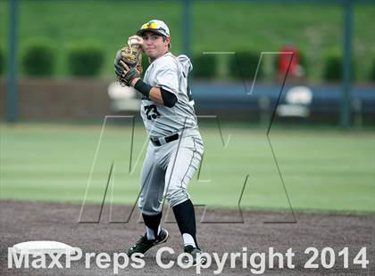 Thumbnail 3 in Carroll vs. Flower Mound (UIL 5A Regional Semifinal Playoff) photogallery.