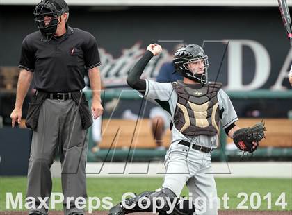 Thumbnail 3 in Carroll vs. Flower Mound (UIL 5A Regional Semifinal Playoff) photogallery.
