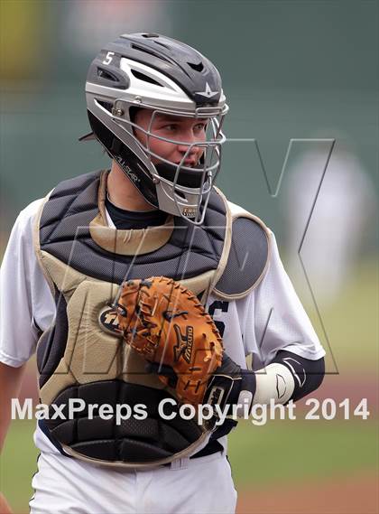 Thumbnail 3 in Carroll vs. Flower Mound (UIL 5A Regional Semifinal Playoff) photogallery.