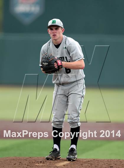 Thumbnail 3 in Carroll vs. Flower Mound (UIL 5A Regional Semifinal Playoff) photogallery.