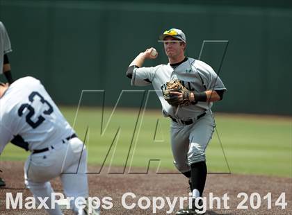 Thumbnail 2 in Carroll vs. Flower Mound (UIL 5A Regional Semifinal Playoff) photogallery.