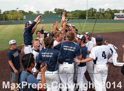 Thumbnail 3 in Carroll vs. Flower Mound (UIL 5A Regional Semifinal Playoff) photogallery.