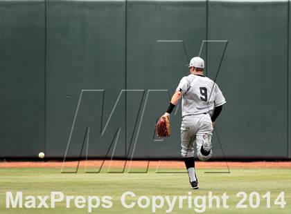 Thumbnail 2 in Carroll vs. Flower Mound (UIL 5A Regional Semifinal Playoff) photogallery.