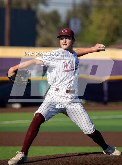 Thumbnail 1 in McAllen vs. Calallen (McAllen Tournament) photogallery.