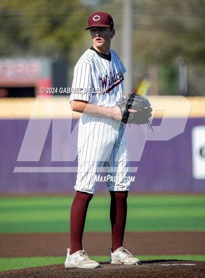 Thumbnail 3 in McAllen vs. Calallen (McAllen Tournament) photogallery.