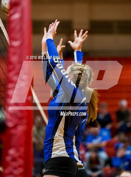 Thumbnail 3 in Bishop Ludden vs. Candor (NYSPHSAA Class D Regional Final) photogallery.