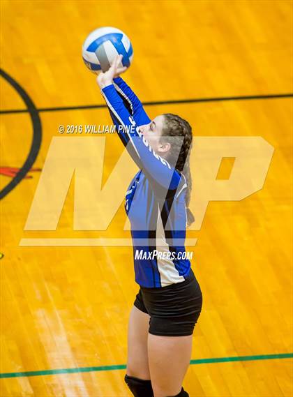 Thumbnail 3 in Bishop Ludden vs. Candor (NYSPHSAA Class D Regional Final) photogallery.