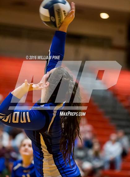 Thumbnail 3 in Bishop Ludden vs. Candor (NYSPHSAA Class D Regional Final) photogallery.