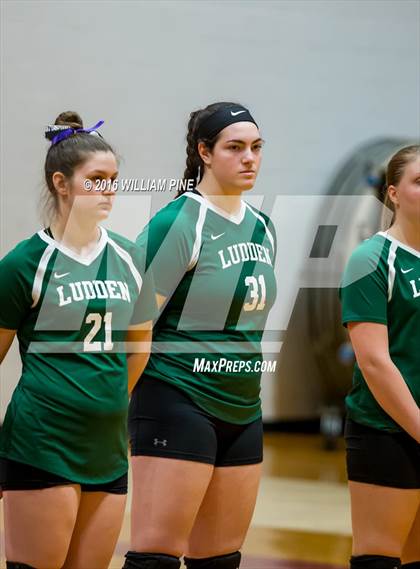 Thumbnail 3 in Bishop Ludden vs. Candor (NYSPHSAA Class D Regional Final) photogallery.