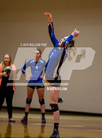 Thumbnail 3 in Bishop Ludden vs. Candor (NYSPHSAA Class D Regional Final) photogallery.