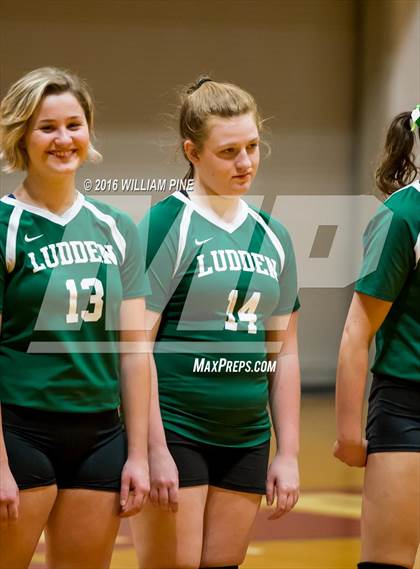 Thumbnail 2 in Bishop Ludden vs. Candor (NYSPHSAA Class D Regional Final) photogallery.