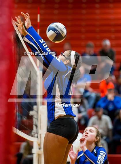 Thumbnail 1 in Bishop Ludden vs. Candor (NYSPHSAA Class D Regional Final) photogallery.