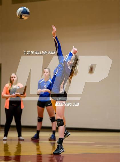 Thumbnail 2 in Bishop Ludden vs. Candor (NYSPHSAA Class D Regional Final) photogallery.