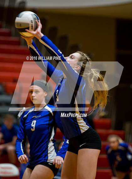 Thumbnail 3 in Bishop Ludden vs. Candor (NYSPHSAA Class D Regional Final) photogallery.